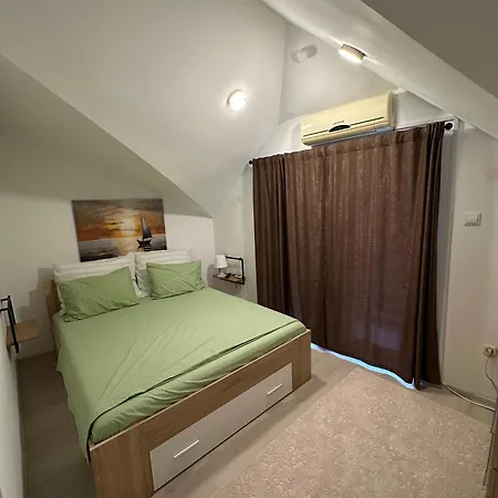 Apartment Twins House *