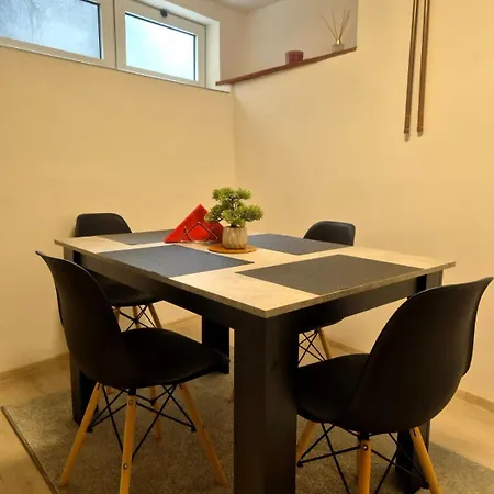 Apartment Twins House *