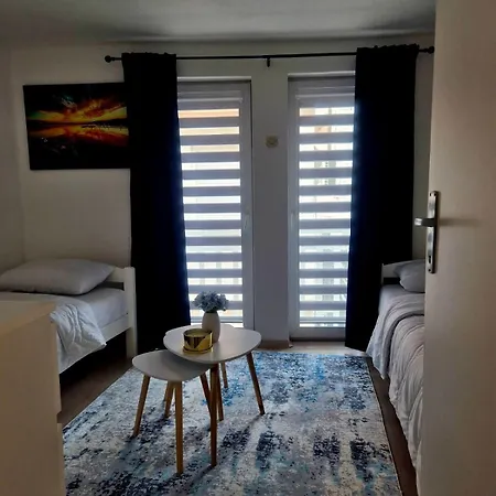 Twins House Appartement *