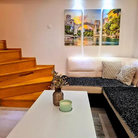 Lägenhet Twins House *