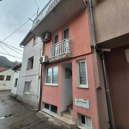 Apartment Twins House *
